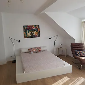 https://maison-des-fleurs.hotelsghent.com
