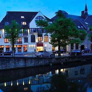 Golden Tulip De’ Medici Brujas