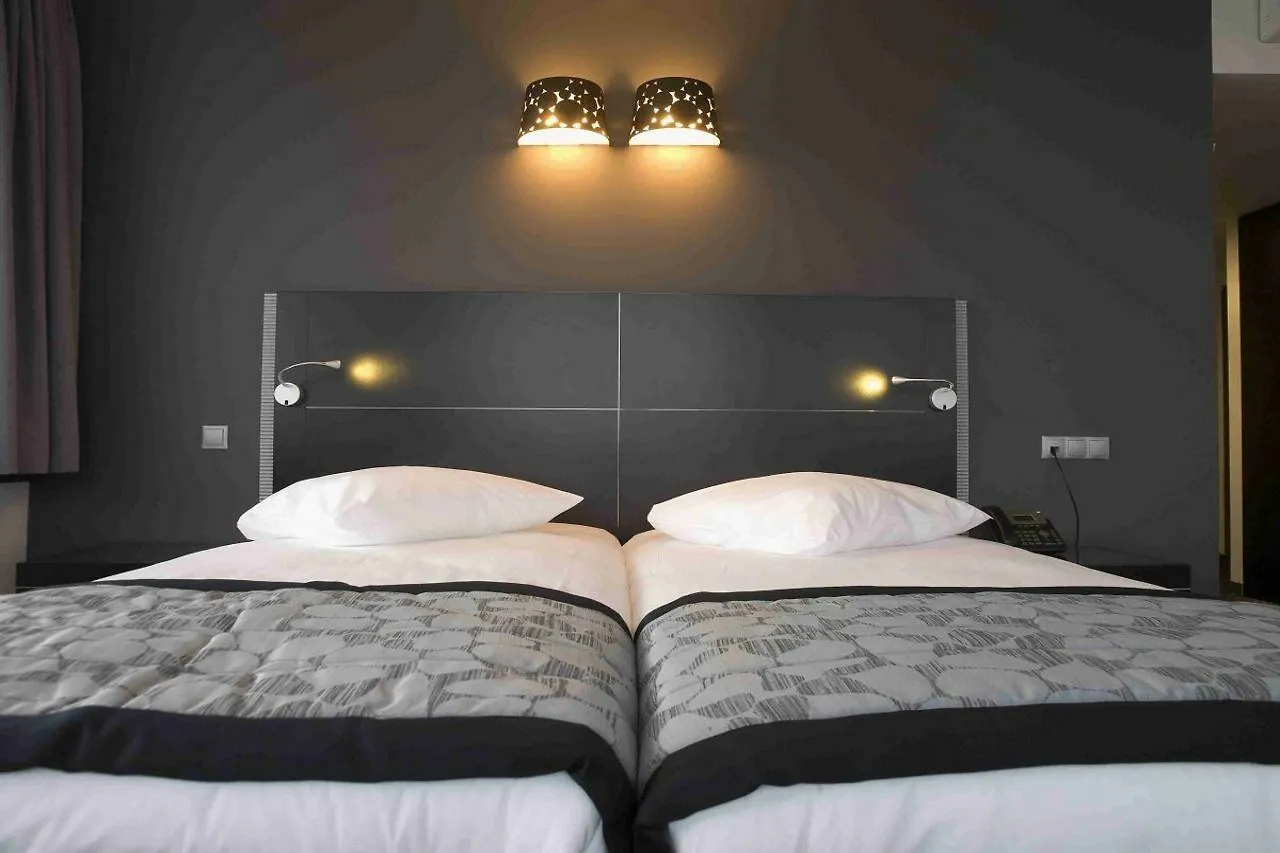 B&B Hotel Brussels East Woluwe 4*,  Belgien